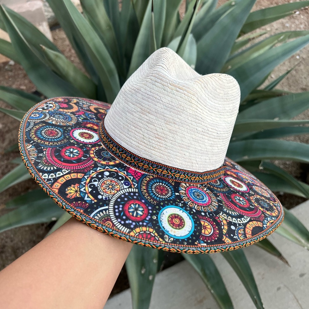 Hat - Picture 2 of 3